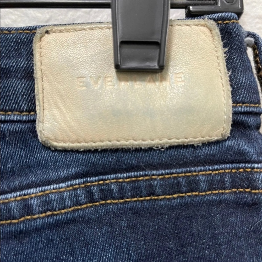 Evelane Jeans - Picture 3 of 4